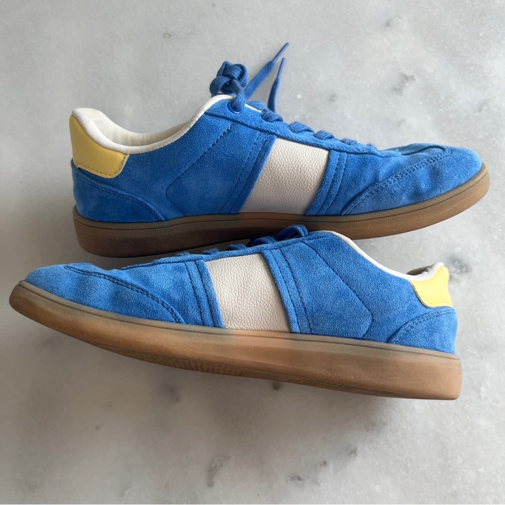 Zara Women 38 US 7.5 Sneakers Blue Suede Gum